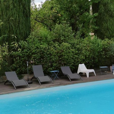 Villa Pont De L'Arc A Aix Avec Piscine Au Calme 92 M2 آيكس أومبروفينس المظهر الخارجي الصورة